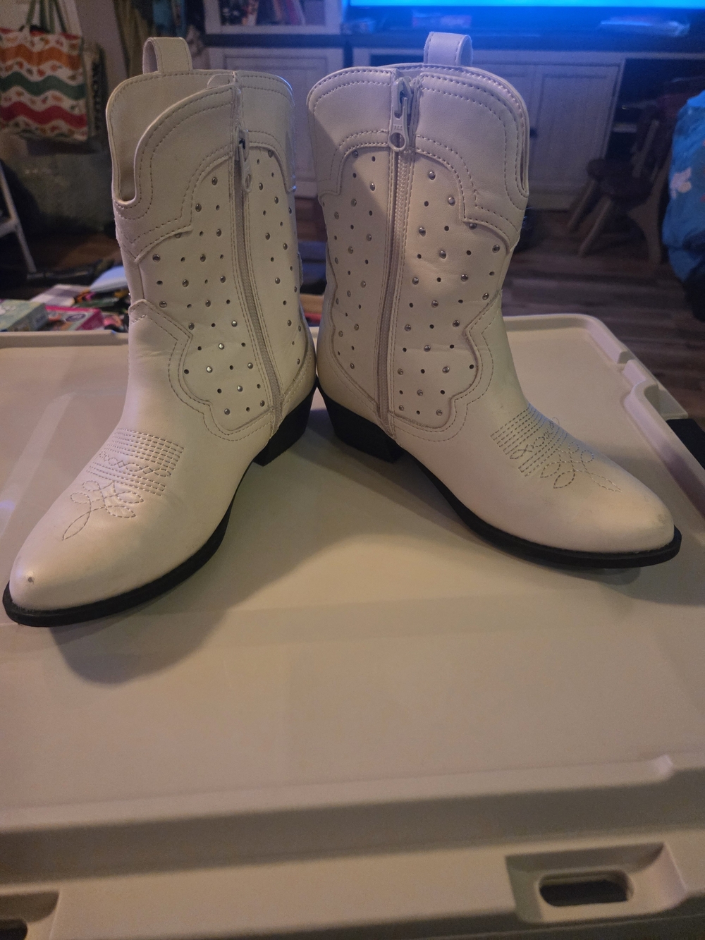 art class Cream Tall Fashion Boot